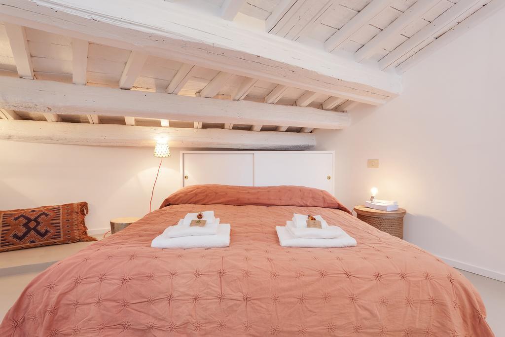 Rome As You Feel - Baullari With Terrace Room photo